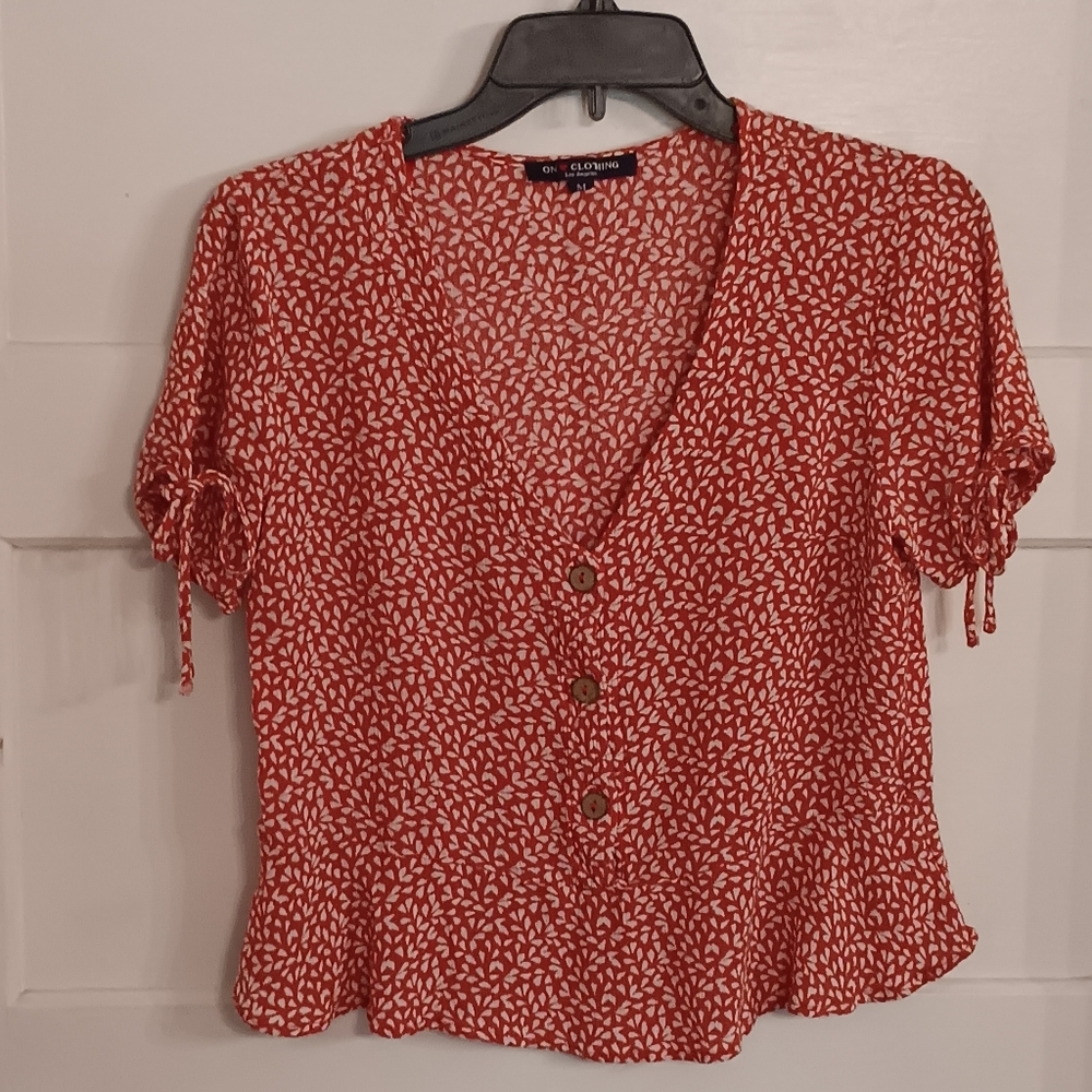 One Love Clothing LA Women’s Burnt Orange Floral Blouse  M Vneck Tie Sleeves